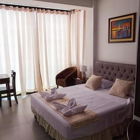 Bed and Breakfast Mantarraya Puerto Baquerizo Moreno Exterior foto