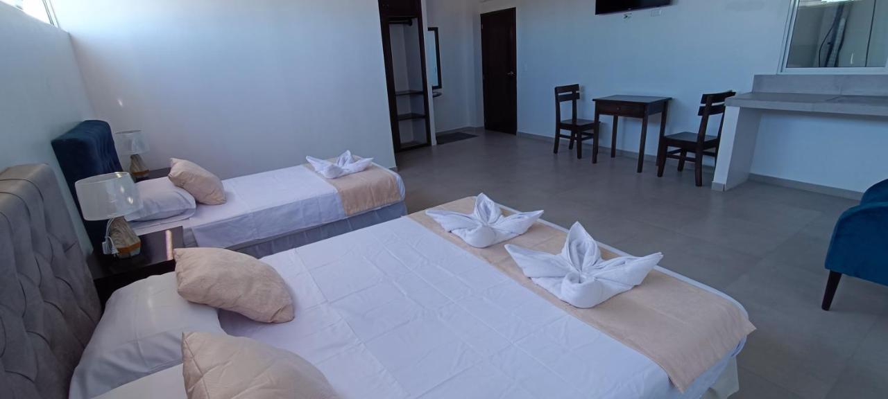 Bed and Breakfast Mantarraya Puerto Baquerizo Moreno Exterior foto