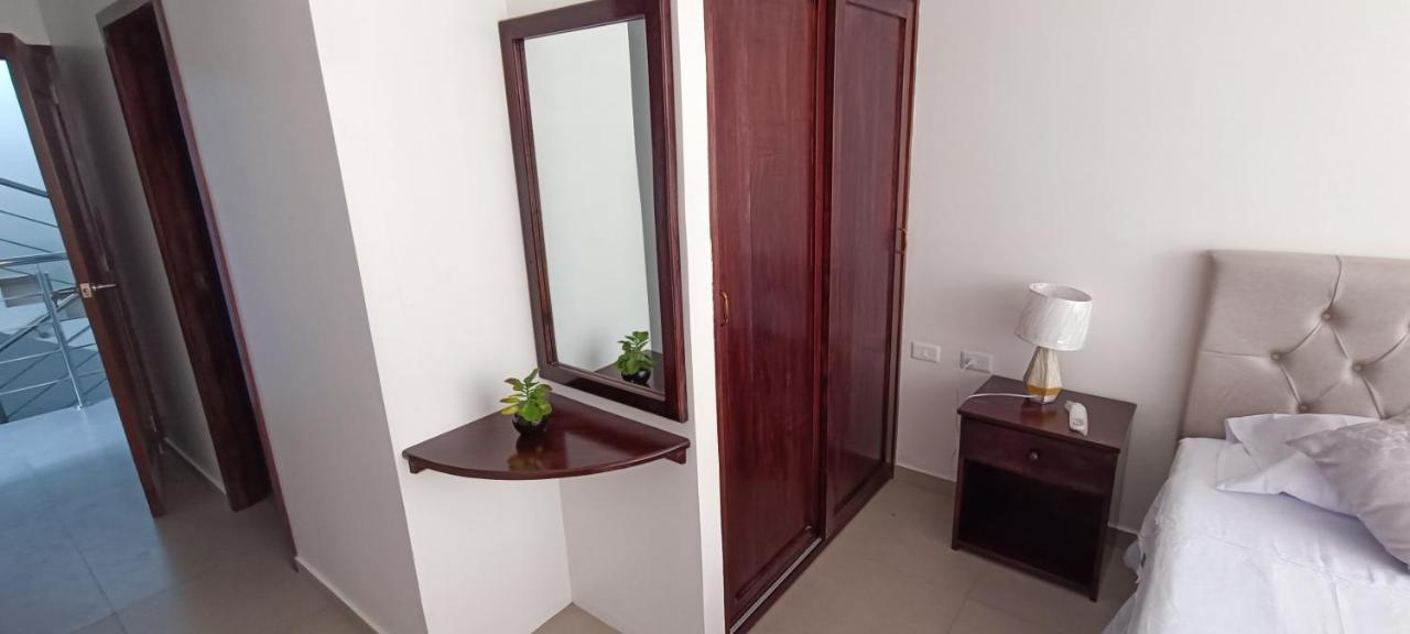 Bed and Breakfast Mantarraya Puerto Baquerizo Moreno Exterior foto